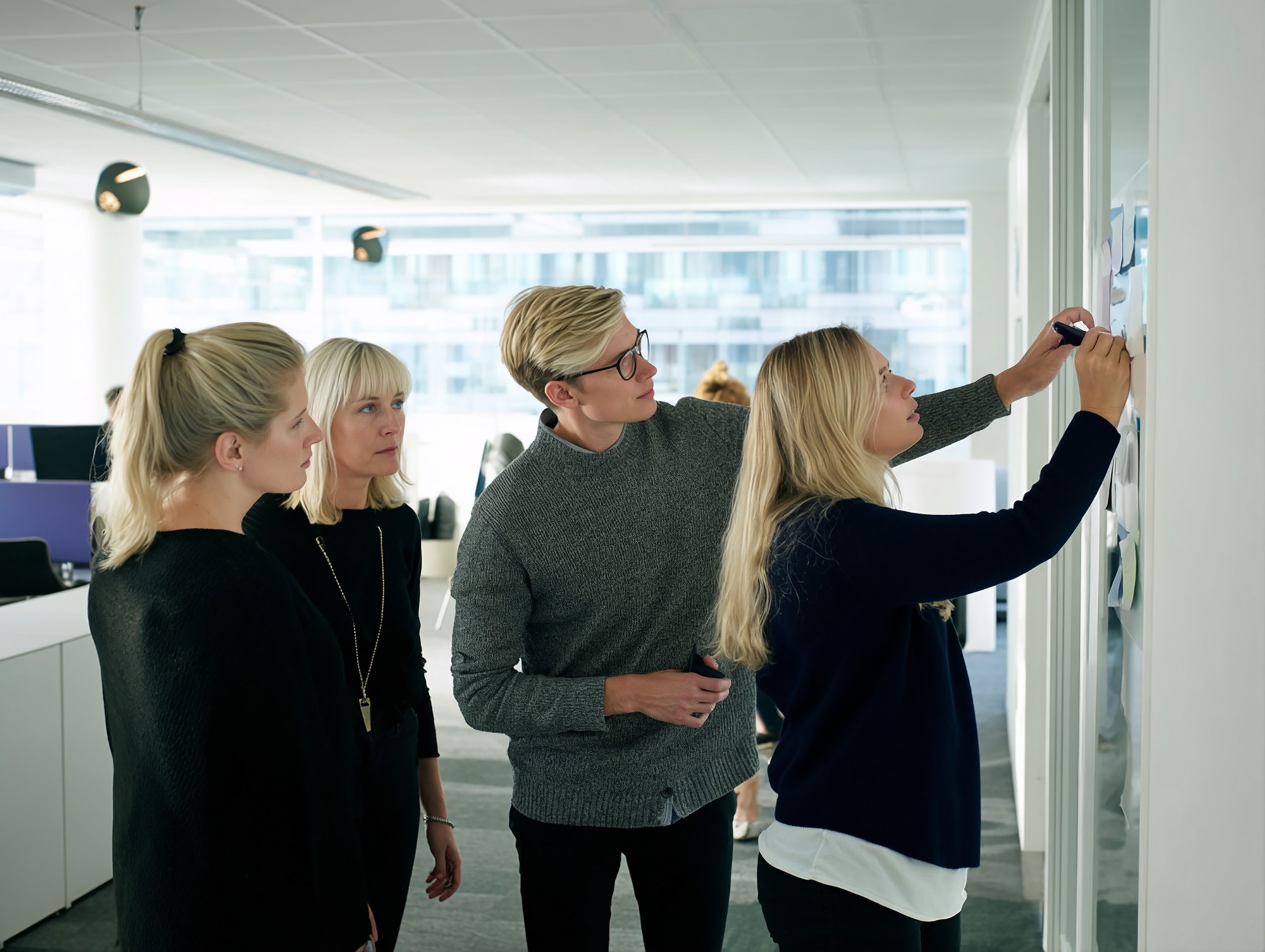 Mitarbeiter am Flipchart