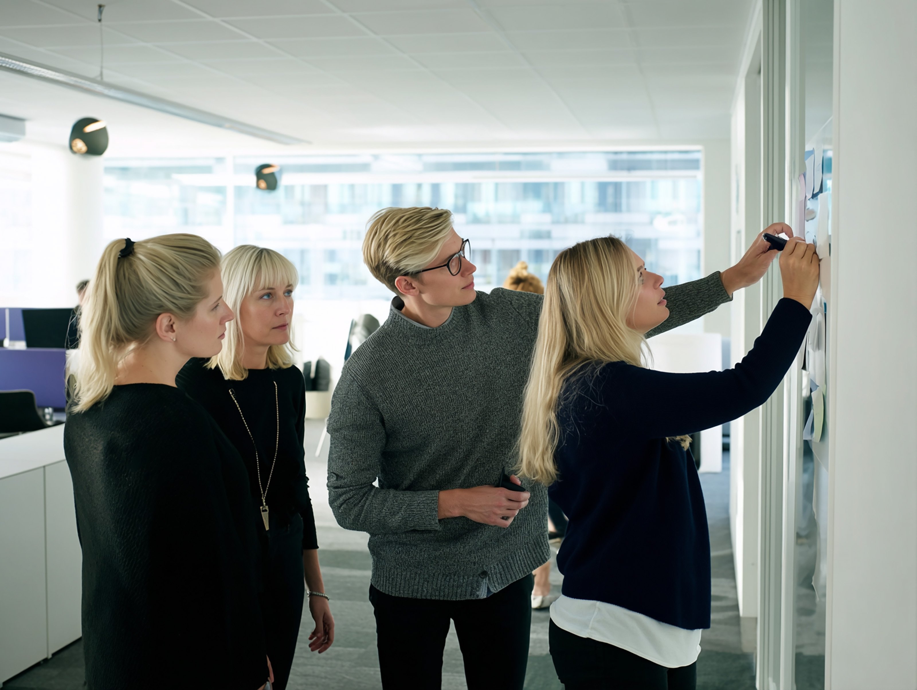 Mitarbeiter am Flipchart